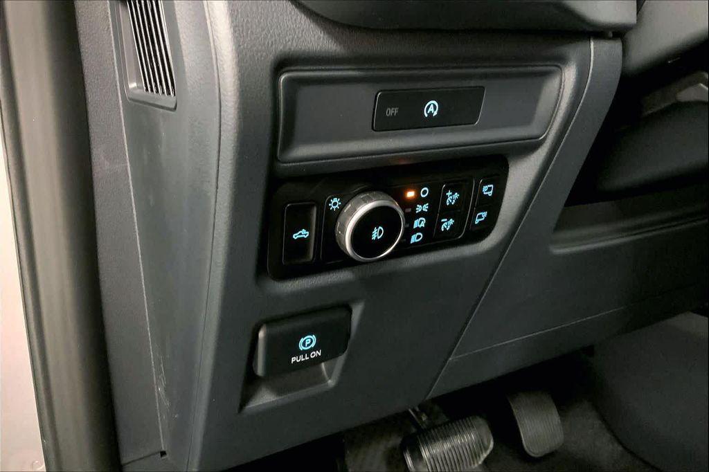 new 2025 Ford F-150 car, priced at $49,715