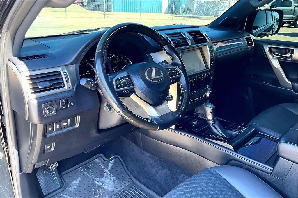 used 2020 Lexus GX 460 car, priced at $37,971