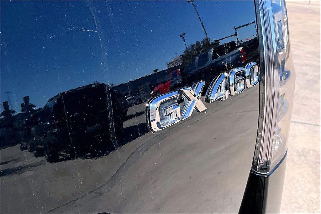 used 2020 Lexus GX 460 car, priced at $37,971