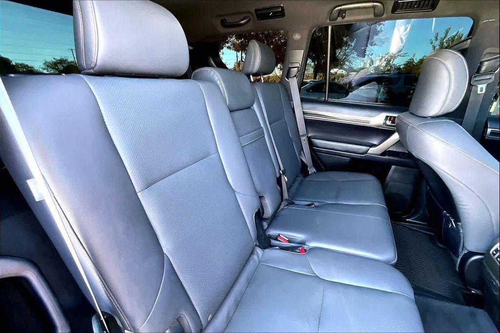 used 2020 Lexus GX 460 car, priced at $37,971