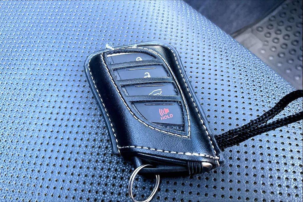 used 2020 Lexus GX 460 car, priced at $37,971