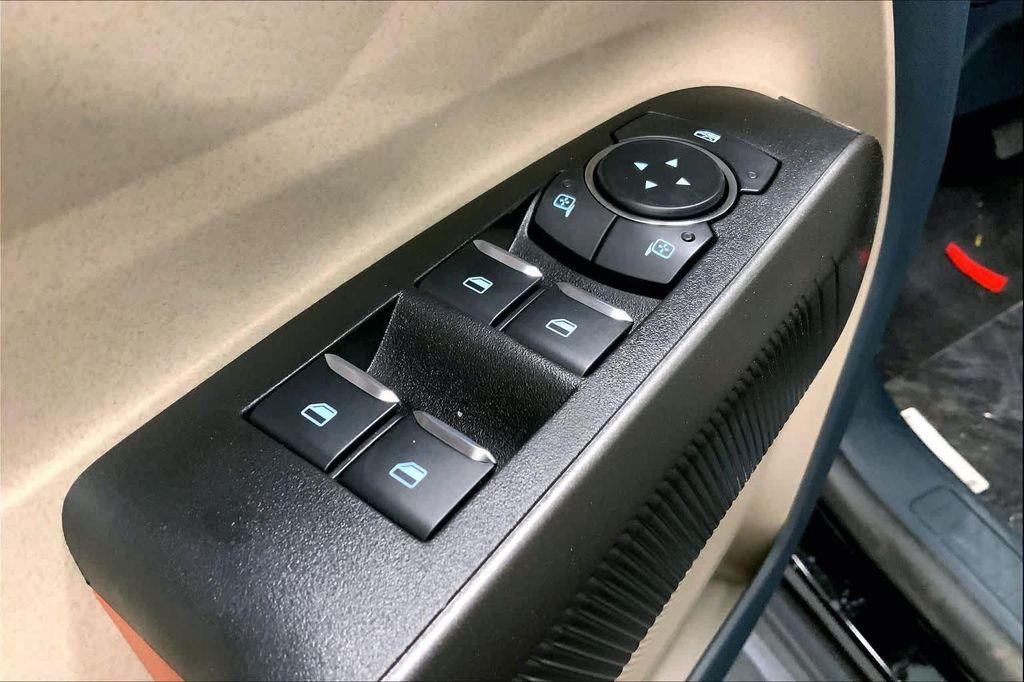 new 2025 Ford Maverick car, priced at $35,840