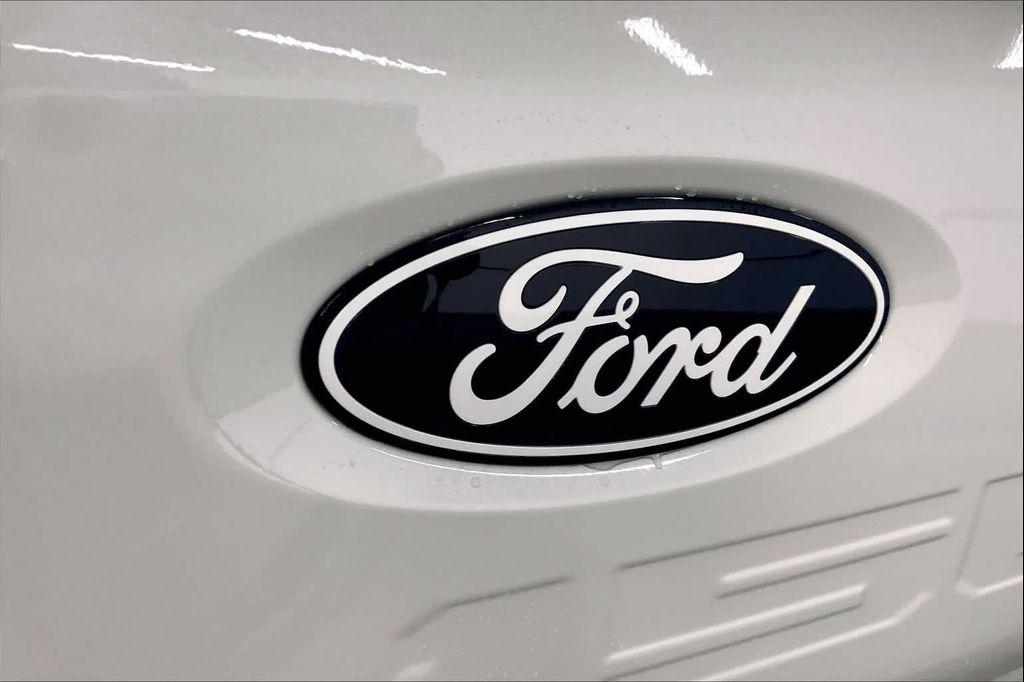 new 2025 Ford F-150 car, priced at $72,654