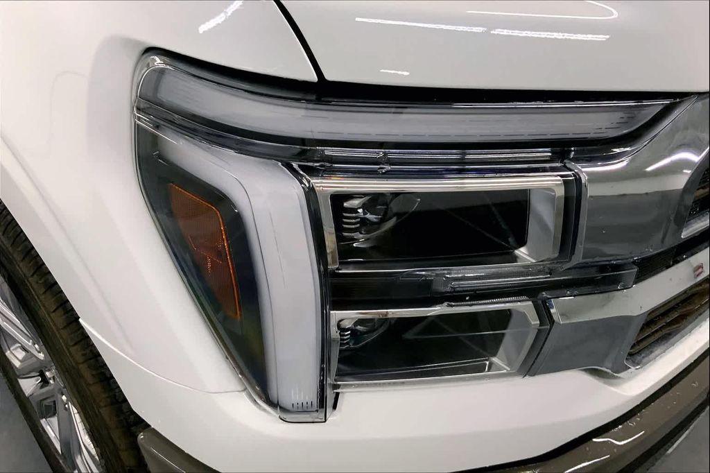 new 2025 Ford F-150 car, priced at $72,654