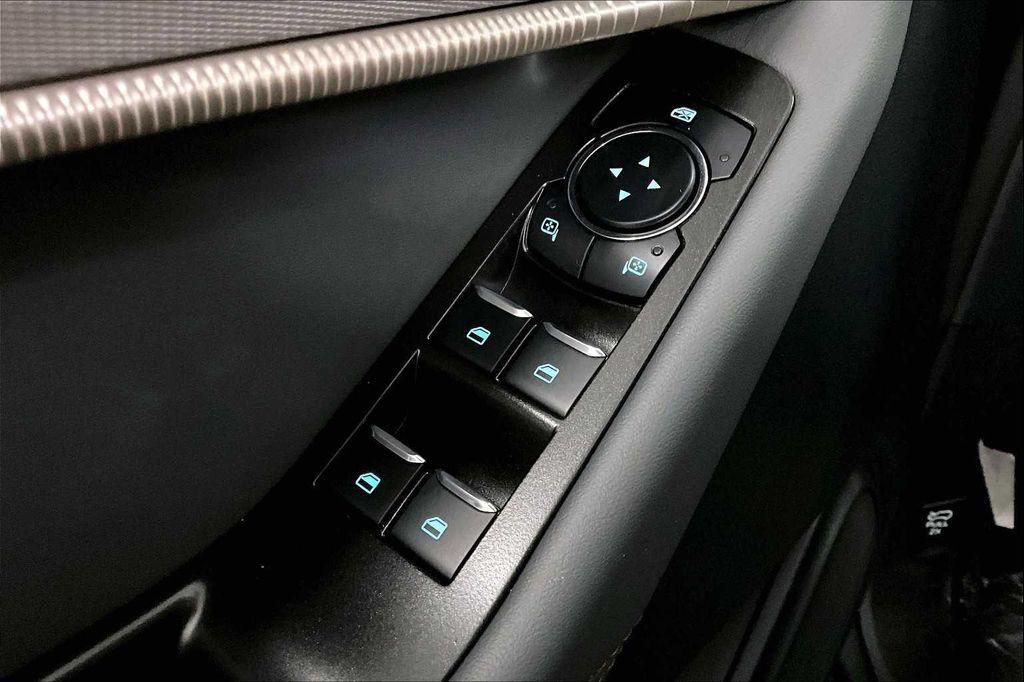 new 2025 Ford Explorer car, priced at $44,720