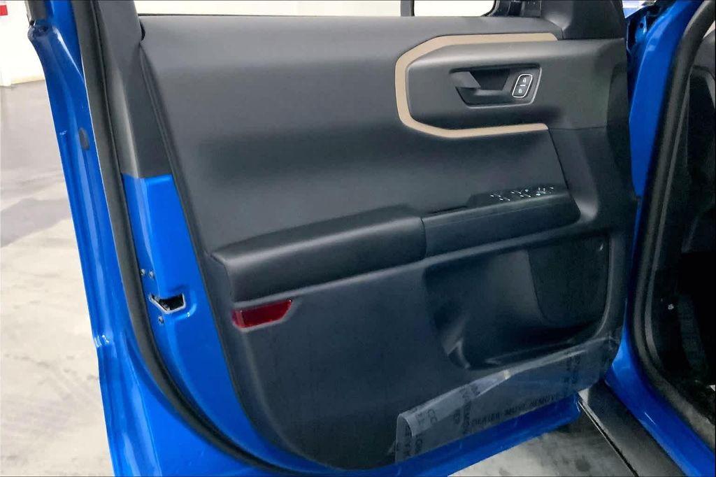 new 2025 Ford Bronco Sport car, priced at $29,152