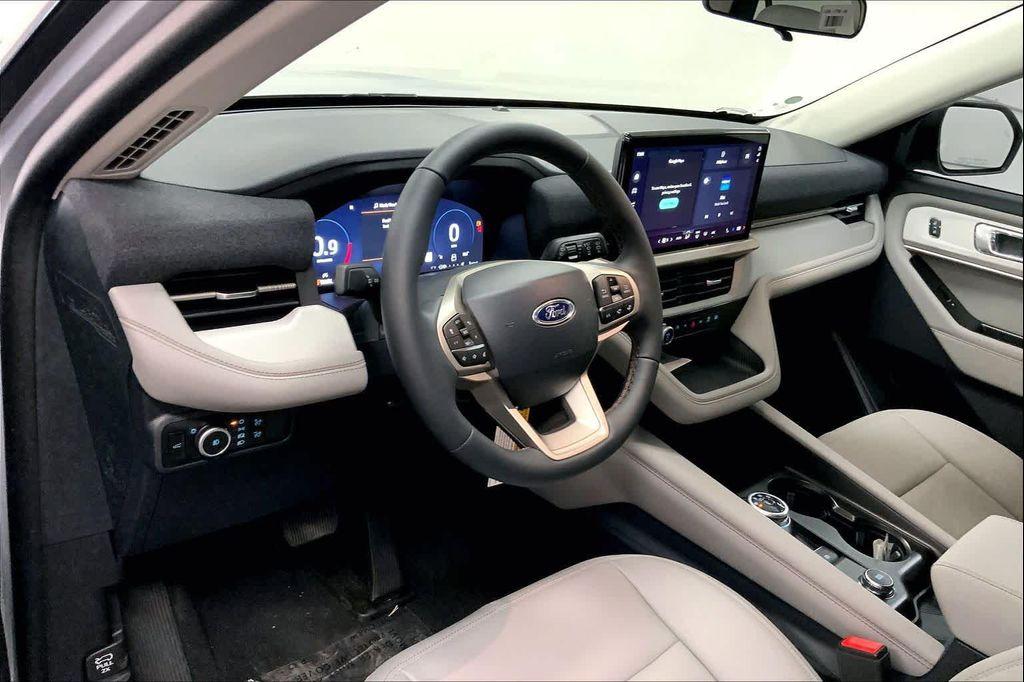 new 2026 Ford Explorer car, priced at $45,425