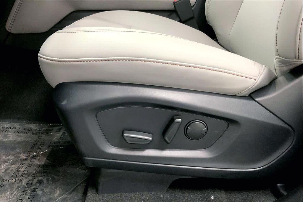 new 2026 Ford Explorer car, priced at $45,425