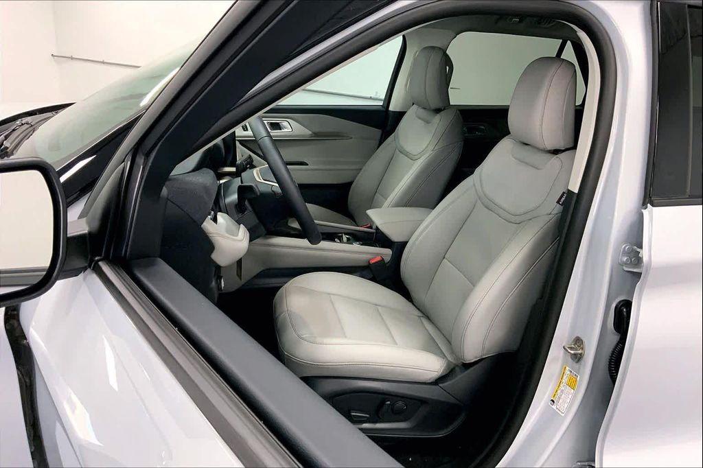 new 2026 Ford Explorer car, priced at $45,425