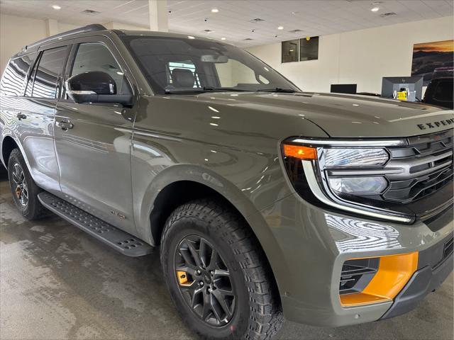new 2025 Ford Expedition car, priced at $83,385
