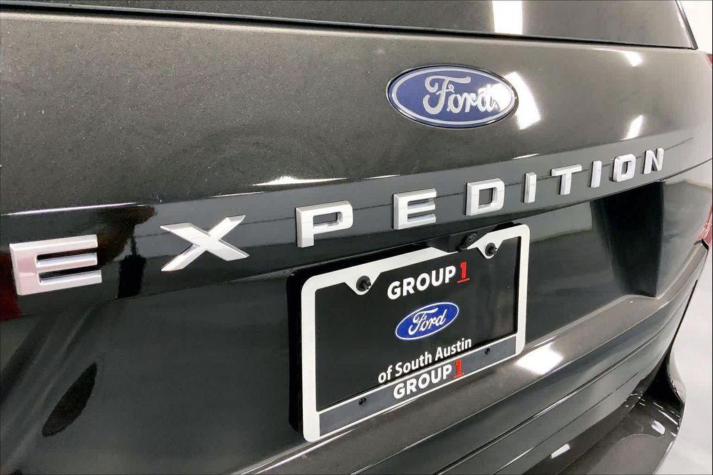 new 2025 Ford Expedition car, priced at $69,345