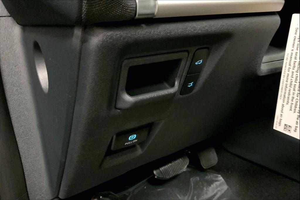 new 2025 Ford Expedition car, priced at $69,345