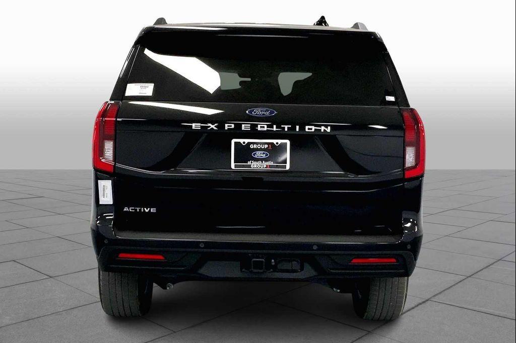 new 2025 Ford Expedition car, priced at $69,345