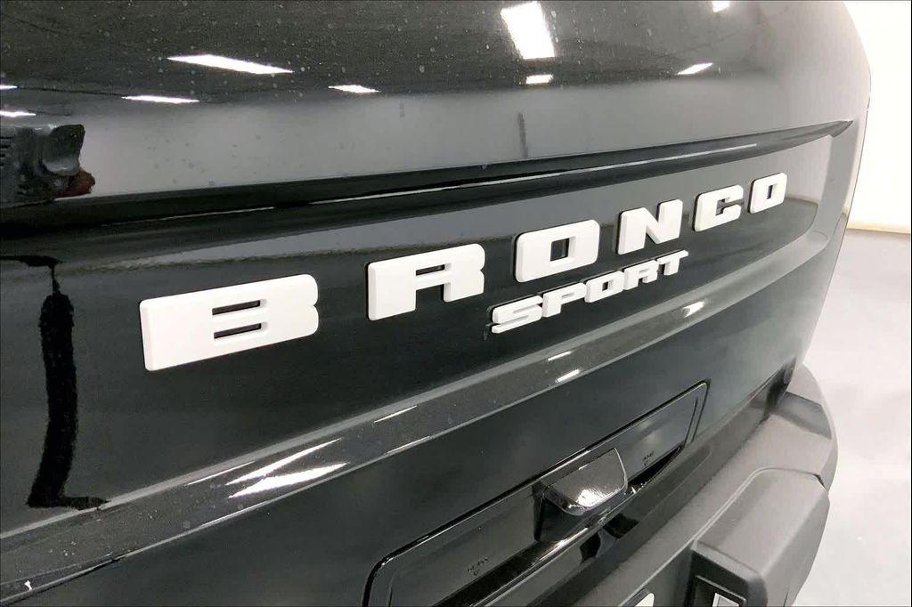 new 2025 Ford Bronco Sport car, priced at $33,416