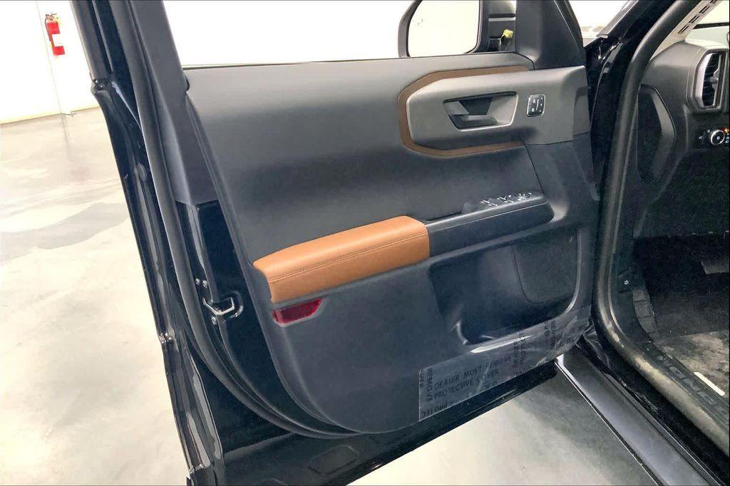 new 2025 Ford Bronco Sport car, priced at $33,416