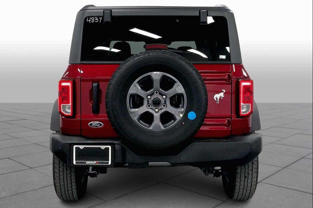 new 2025 Ford Bronco car, priced at $42,822