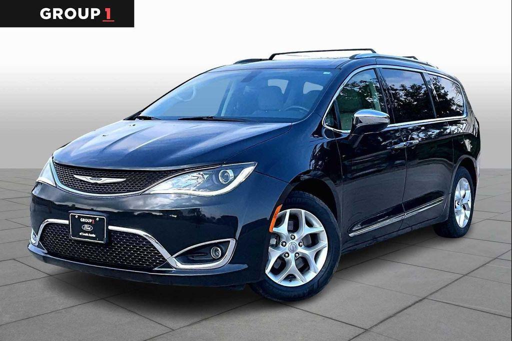 used 2020 Chrysler Pacifica car, priced at $13,985