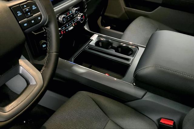 new 2025 Ford F-150 car, priced at $50,008