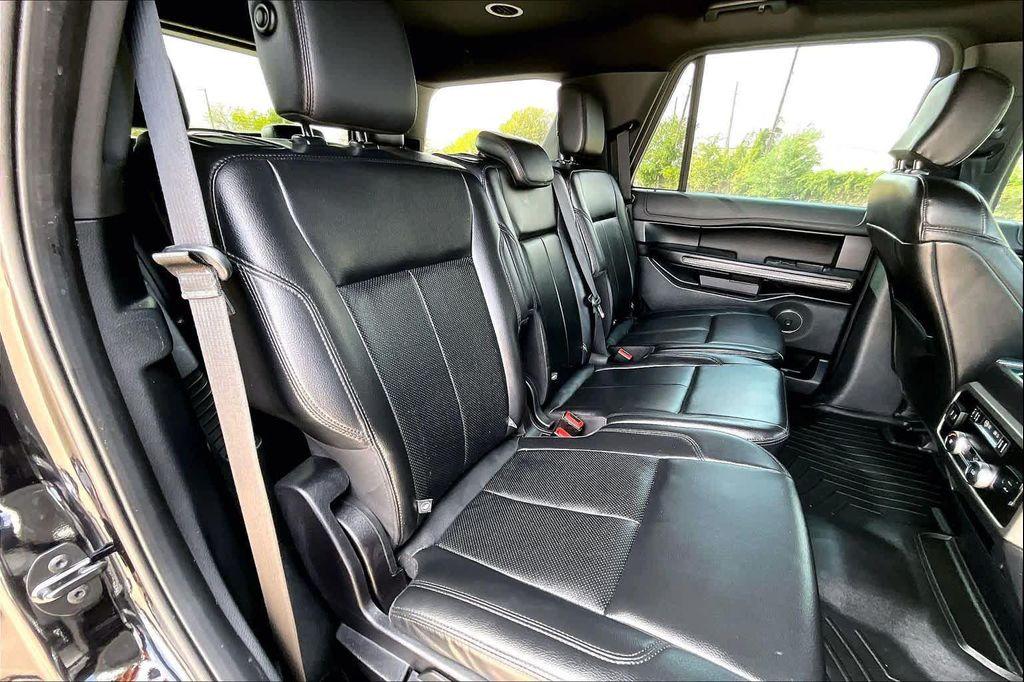 used 2020 Ford Expedition car, priced at $26,971