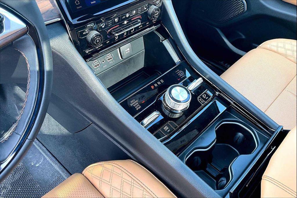 used 2024 Jeep Grand Cherokee L car, priced at $51,671