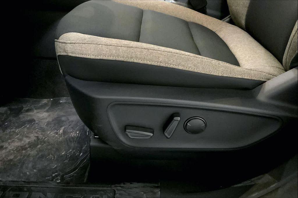 new 2025 Ford Bronco Sport car, priced at $29,313