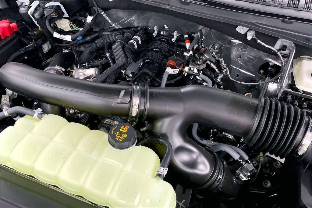 new 2025 Ford Expedition Max car, priced at $69,767