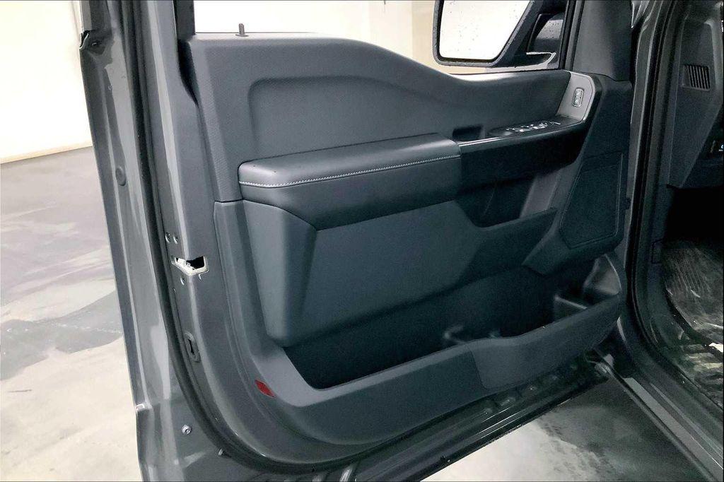 new 2025 Ford F-150 car, priced at $42,816