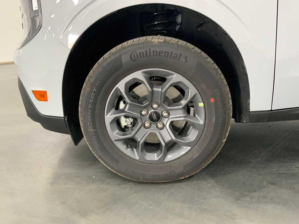 new 2025 Ford Maverick car, priced at $32,686