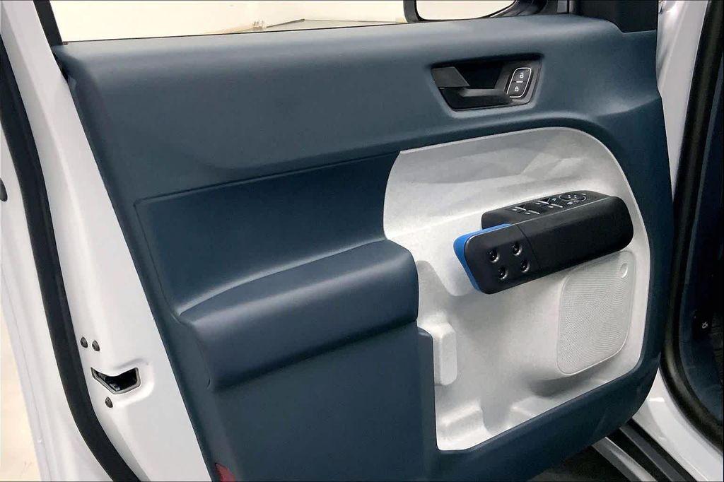 new 2025 Ford Maverick car, priced at $32,686