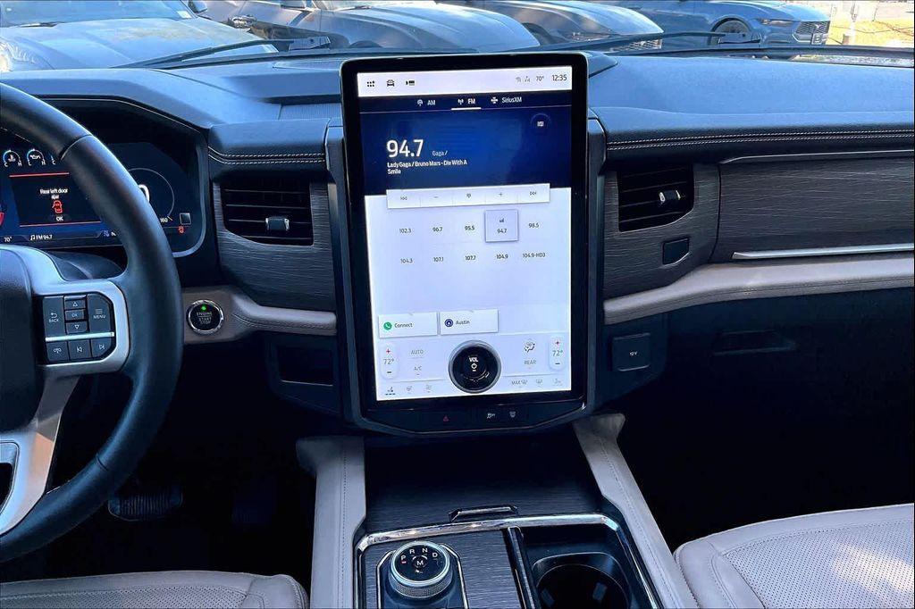 used 2022 Ford Expedition car, priced at $41,971