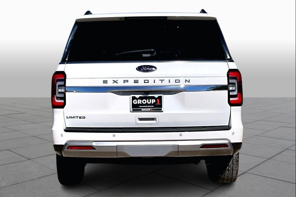 used 2022 Ford Expedition car, priced at $41,971