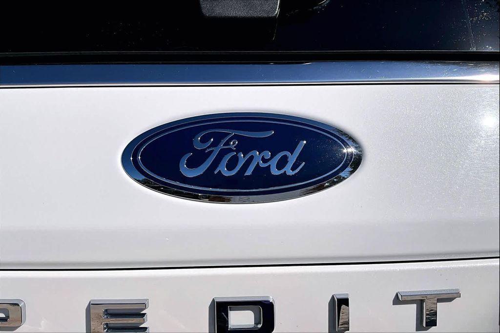 used 2022 Ford Expedition car, priced at $41,971