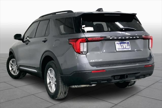 new 2025 Ford Explorer car, priced at $40,010