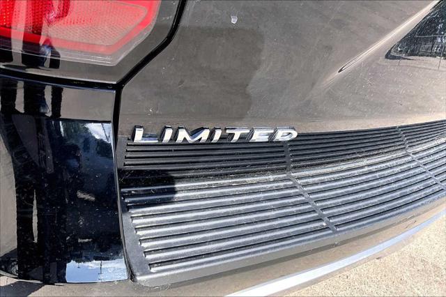 used 2019 Ford Expedition car, priced at $31,275