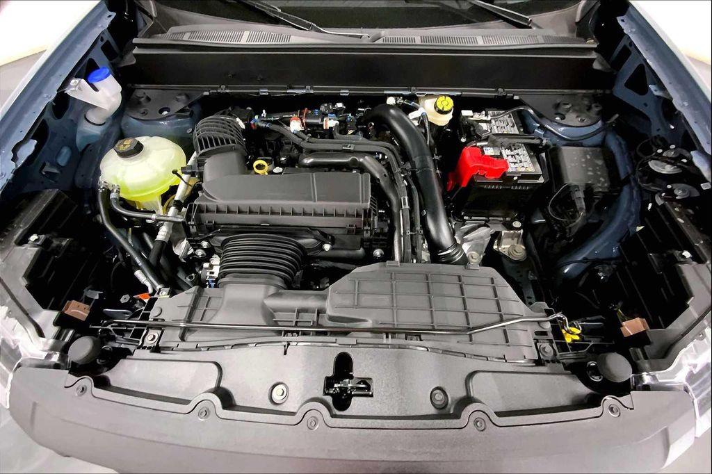new 2025 Ford Maverick car, priced at $30,655