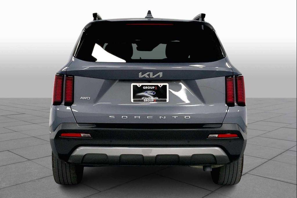 used 2022 Kia Sorento car, priced at $27,971