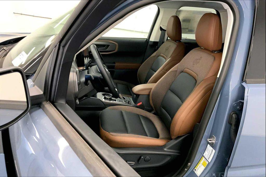 new 2025 Ford Bronco Sport car, priced at $33,964