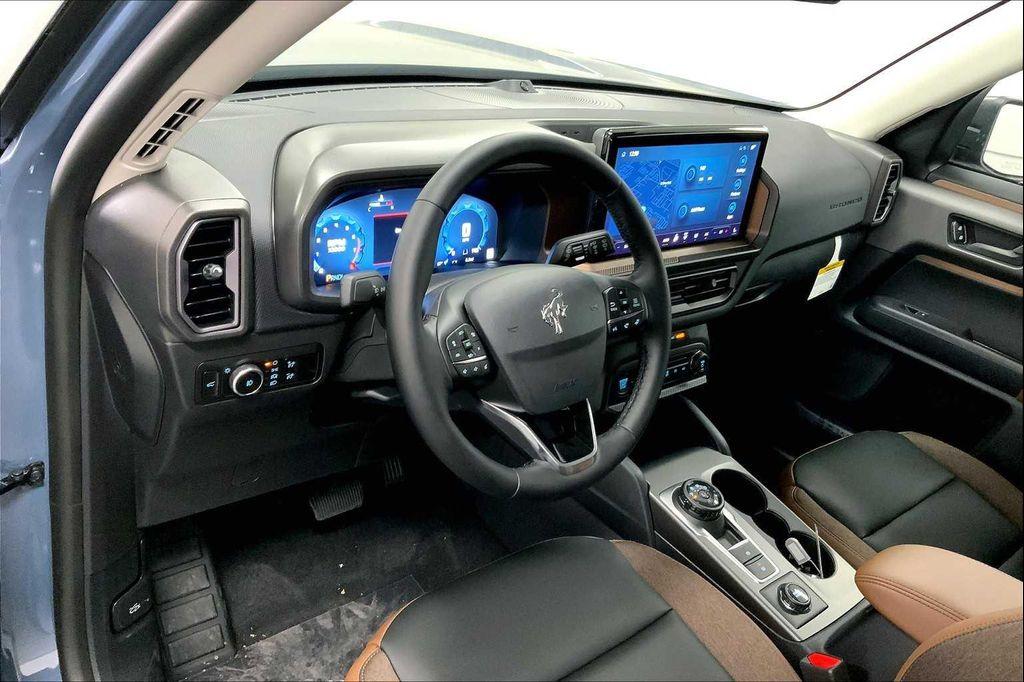 new 2025 Ford Bronco Sport car, priced at $33,964