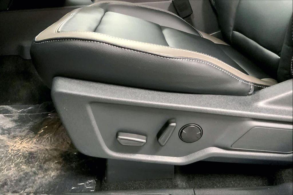 new 2025 Ford Bronco car, priced at $56,265