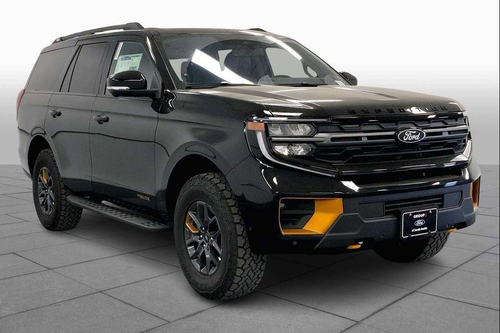 new 2025 Ford Expedition car, priced at $83,945