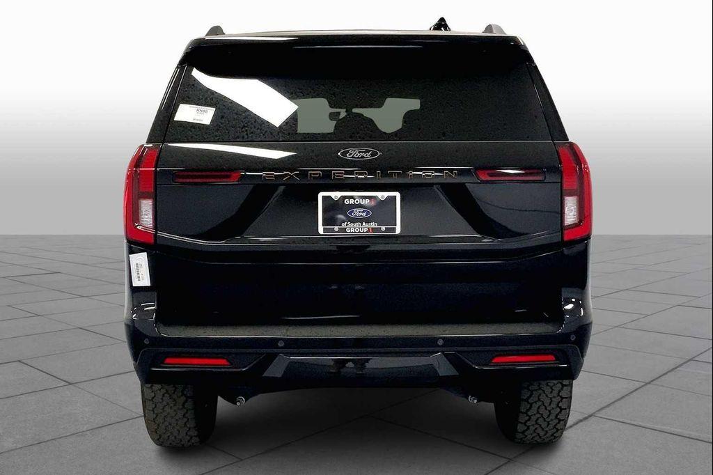 new 2025 Ford Expedition car, priced at $83,945