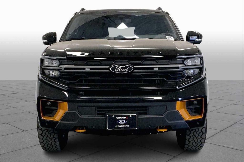 new 2025 Ford Expedition car, priced at $83,945