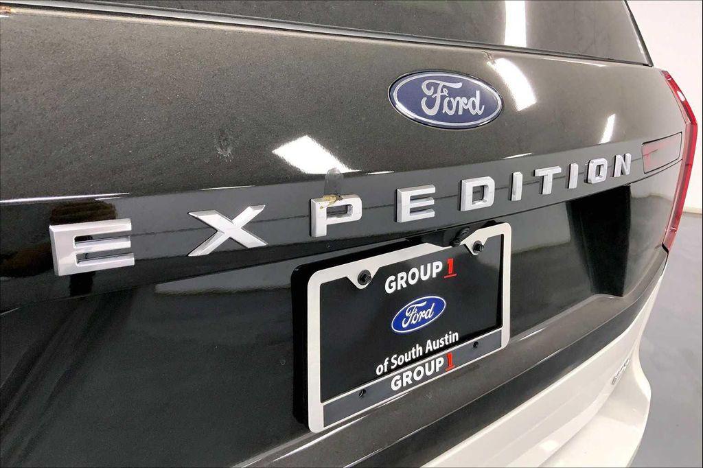 new 2025 Ford Expedition Max car, priced at $90,165