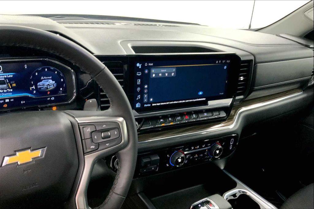 used 2024 Chevrolet Silverado 1500 car, priced at $38,583