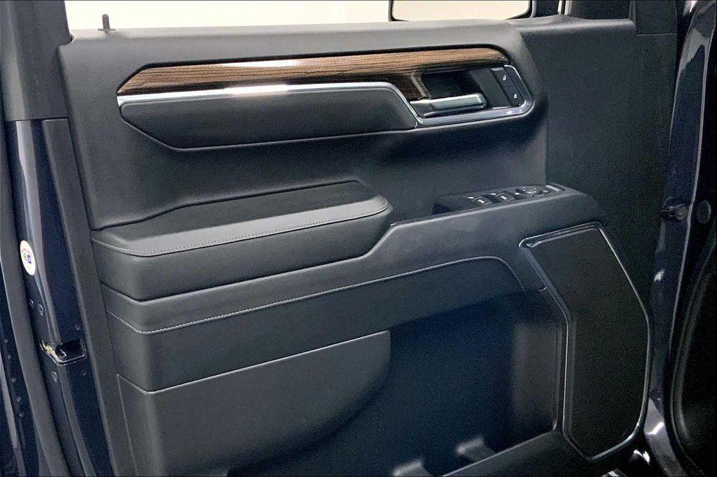 used 2024 Chevrolet Silverado 1500 car, priced at $38,583