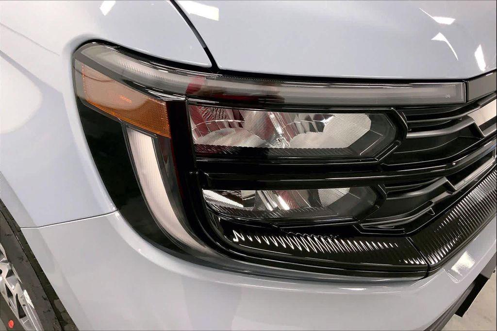 new 2025 Ford Expedition Max car, priced at $70,623