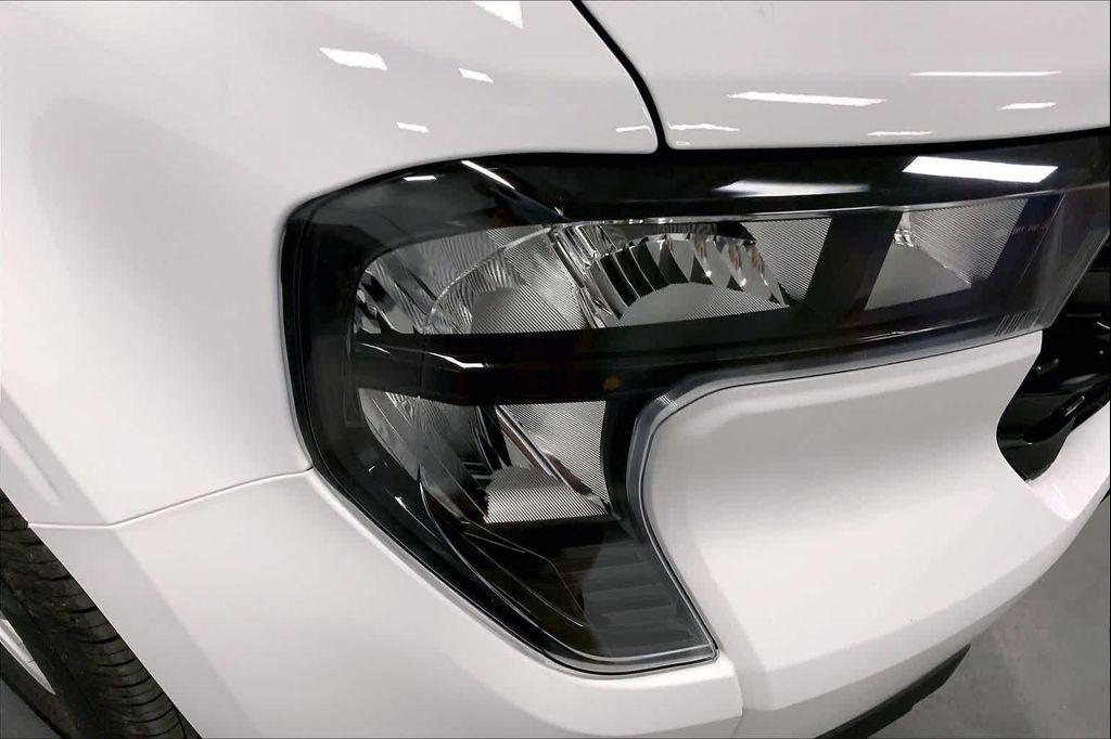 new 2025 Ford Maverick car, priced at $28,471