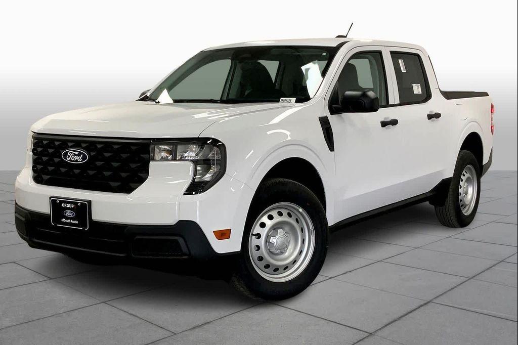 new 2025 Ford Maverick car, priced at $28,471