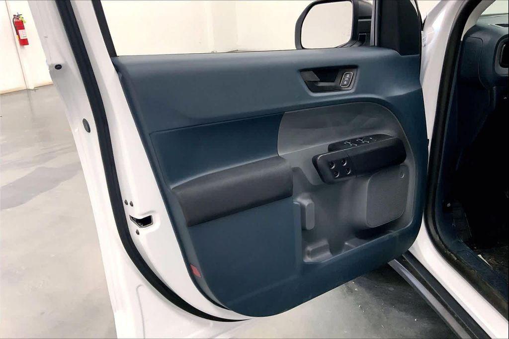 new 2025 Ford Maverick car, priced at $28,471