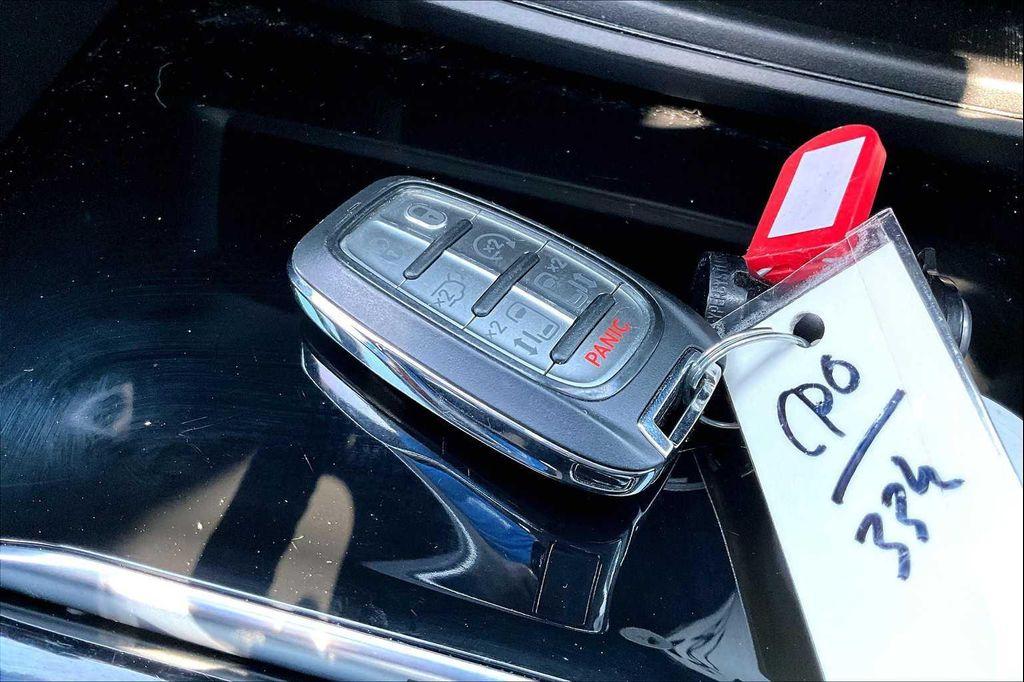 used 2023 Chrysler Pacifica car, priced at $29,585